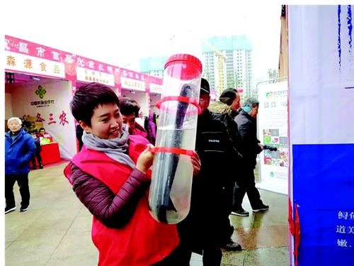 宜昌首届优质农特产品进社区活动启幕 鲟龙鱼寄到外地还是鲜活的