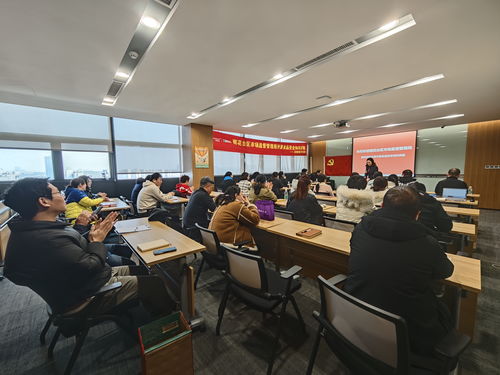 苏果邀请雨花台区市场监督管理局开展食品安全知识讲座