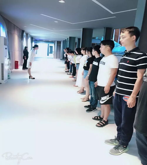 荆门2018爱飞客飞行大会暨航空旅游产品宜昌推介会圆满举办，宜昌市商务局助力区域航空旅游发展